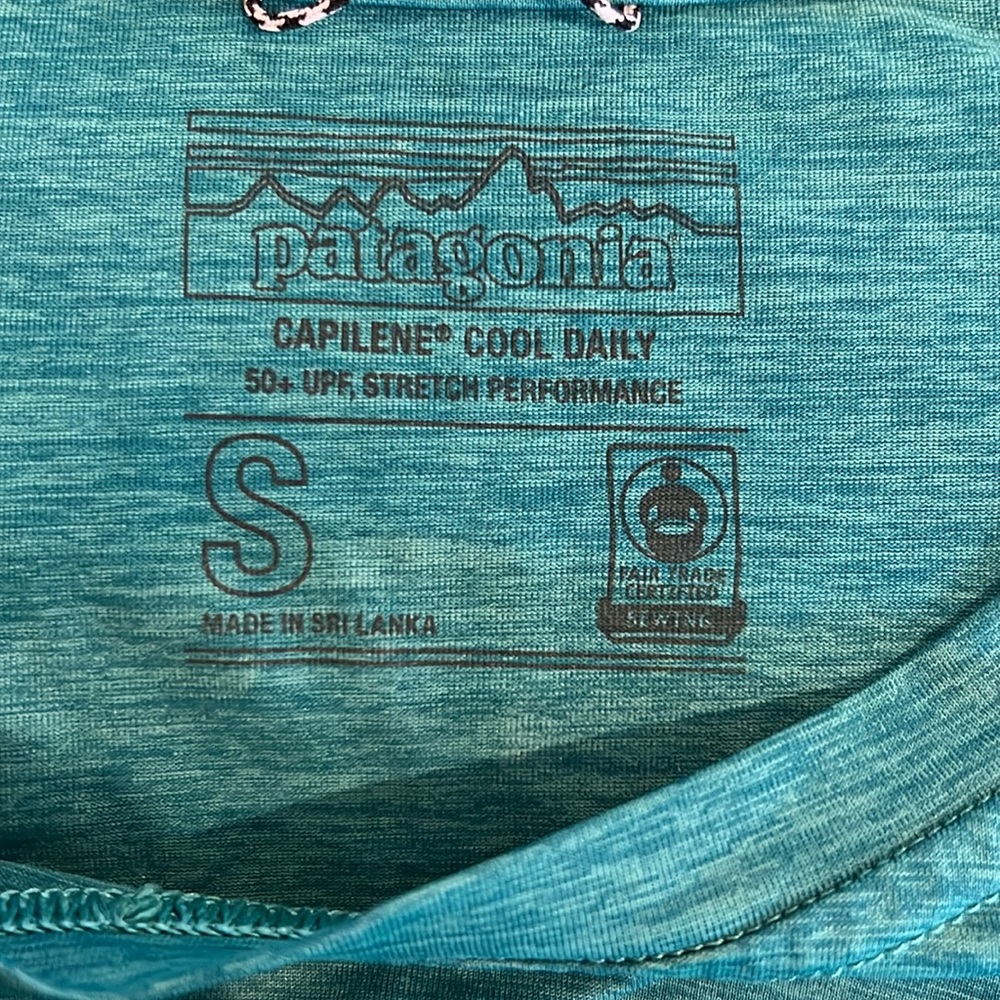 Patagonia Capilene Cool Daily Long Sleeve Baselayer Graphic Tee - Picture 5 of 6